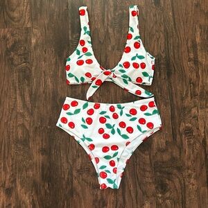 Retro Cherry Print Bikini Set 🍒